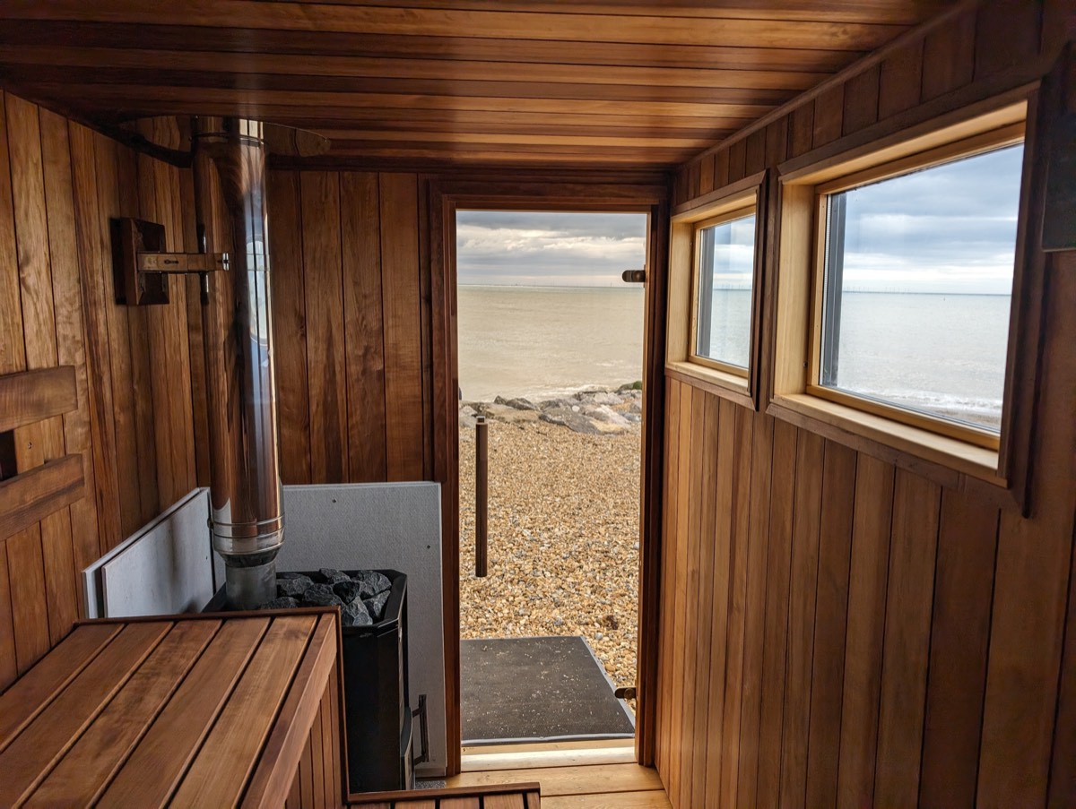 Horsebox sauna exterior, product photography